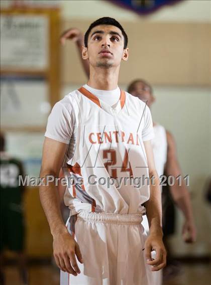Thumbnail 1 in Central vs Granada Hills  photogallery.