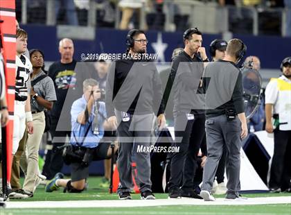 Thumbnail 1 in Pleasant Grove vs. Wimberley (UIL 4A Final) photogallery.
