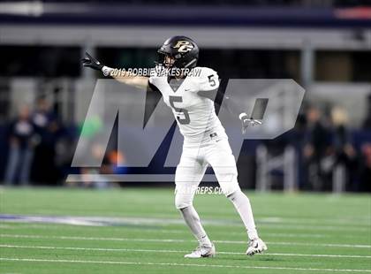 Thumbnail 1 in Pleasant Grove vs. Wimberley (UIL 4A Final) photogallery.