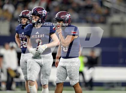 Thumbnail 3 in Pleasant Grove vs. Wimberley (UIL 4A Final) photogallery.