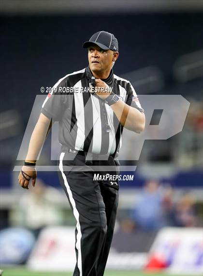 Thumbnail 2 in Pleasant Grove vs. Wimberley (UIL 4A Final) photogallery.