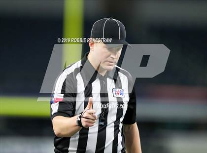 Thumbnail 2 in Pleasant Grove vs. Wimberley (UIL 4A Final) photogallery.