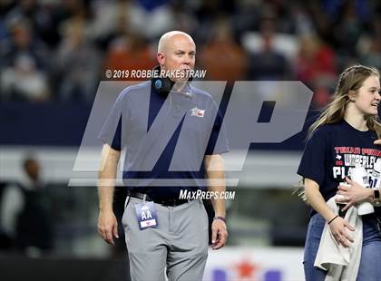Thumbnail 3 in Pleasant Grove vs. Wimberley (UIL 4A Final) photogallery.