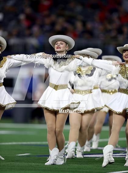 Thumbnail 3 in Pleasant Grove vs. Wimberley (UIL 4A Final) photogallery.