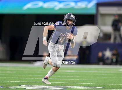Thumbnail 3 in Pleasant Grove vs. Wimberley (UIL 4A Final) photogallery.