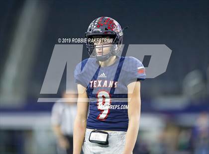 Thumbnail 2 in Pleasant Grove vs. Wimberley (UIL 4A Final) photogallery.