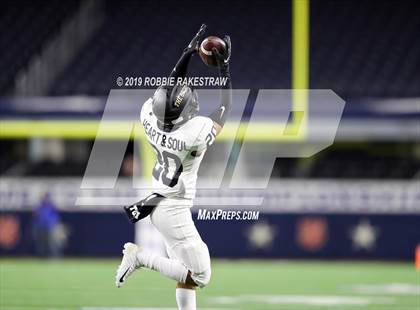Thumbnail 2 in Pleasant Grove vs. Wimberley (UIL 4A Final) photogallery.