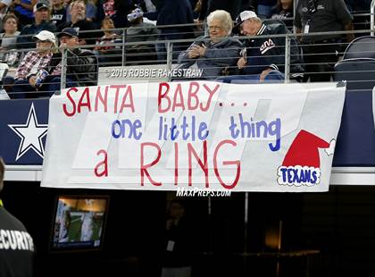 Thumbnail 1 in Pleasant Grove vs. Wimberley (UIL 4A Final) photogallery.