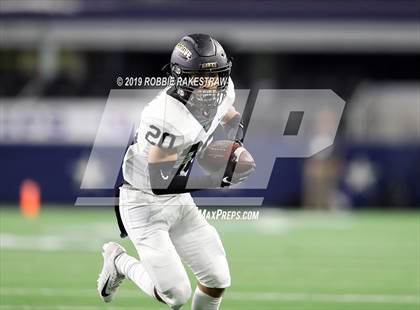 Thumbnail 3 in Pleasant Grove vs. Wimberley (UIL 4A Final) photogallery.