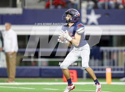 Thumbnail 3 in Pleasant Grove vs. Wimberley (UIL 4A Final) photogallery.