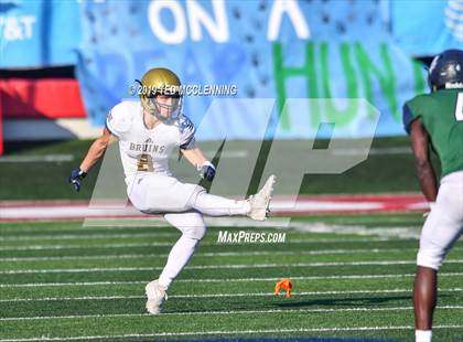 Thumbnail 1 in Pulaski Academy vs. Little Rock Christian Academy (AAA 5A State Final) photogallery.