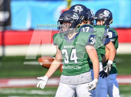 Thumbnail 2 in Pulaski Academy vs. Little Rock Christian Academy (AAA 5A State Final) photogallery.