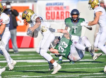 Thumbnail 1 in Pulaski Academy vs. Little Rock Christian Academy (AAA 5A State Final) photogallery.