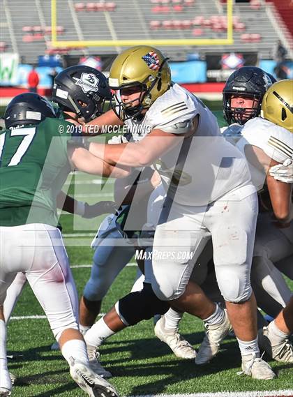 Thumbnail 1 in Pulaski Academy vs. Little Rock Christian Academy (AAA 5A State Final) photogallery.