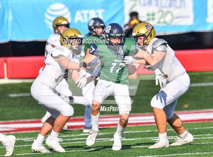 Thumbnail 3 in Pulaski Academy vs. Little Rock Christian Academy (AAA 5A State Final) photogallery.