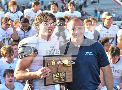 Thumbnail 1 in Pulaski Academy vs. Little Rock Christian Academy (AAA 5A State Final) photogallery.