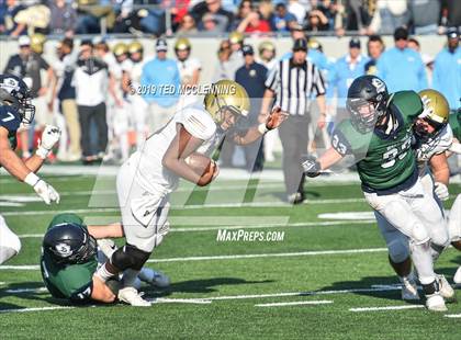 Thumbnail 1 in Pulaski Academy vs. Little Rock Christian Academy (AAA 5A State Final) photogallery.