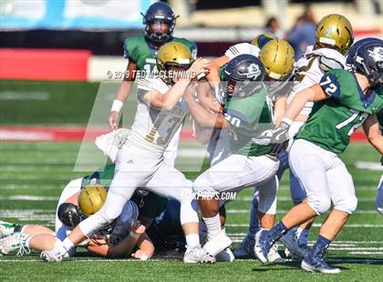 Thumbnail 3 in Pulaski Academy vs. Little Rock Christian Academy (AAA 5A State Final) photogallery.