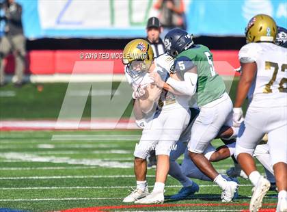 Thumbnail 3 in Pulaski Academy vs. Little Rock Christian Academy (AAA 5A State Final) photogallery.