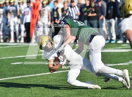 Thumbnail 3 in Pulaski Academy vs. Little Rock Christian Academy (AAA 5A State Final) photogallery.