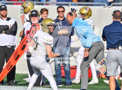 Thumbnail 1 in Pulaski Academy vs. Little Rock Christian Academy (AAA 5A State Final) photogallery.