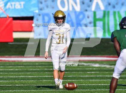 Thumbnail 1 in Pulaski Academy vs. Little Rock Christian Academy (AAA 5A State Final) photogallery.