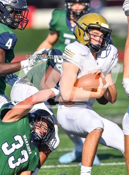 Thumbnail 3 in Pulaski Academy vs. Little Rock Christian Academy (AAA 5A State Final) photogallery.