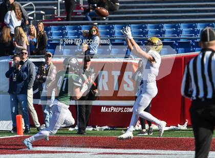 Thumbnail 1 in Pulaski Academy vs. Little Rock Christian Academy (AAA 5A State Final) photogallery.