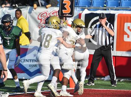 Thumbnail 3 in Pulaski Academy vs. Little Rock Christian Academy (AAA 5A State Final) photogallery.