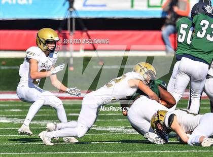 Thumbnail 3 in Pulaski Academy vs. Little Rock Christian Academy (AAA 5A State Final) photogallery.