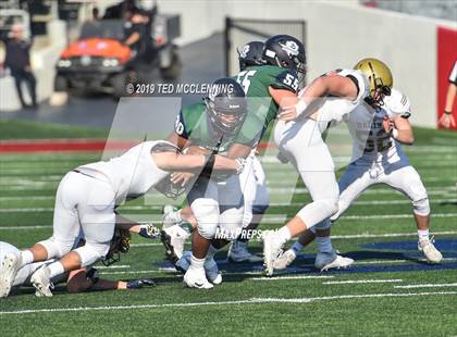 Thumbnail 3 in Pulaski Academy vs. Little Rock Christian Academy (AAA 5A State Final) photogallery.