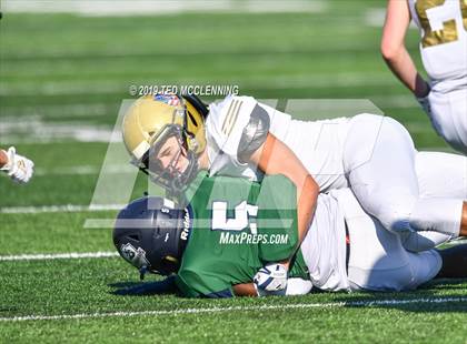 Thumbnail 2 in Pulaski Academy vs. Little Rock Christian Academy (AAA 5A State Final) photogallery.