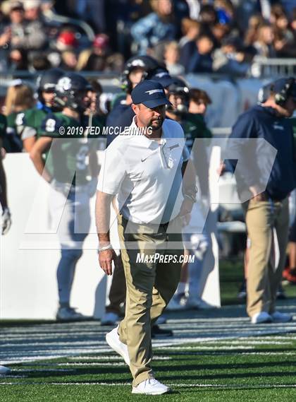 Thumbnail 2 in Pulaski Academy vs. Little Rock Christian Academy (AAA 5A State Final) photogallery.