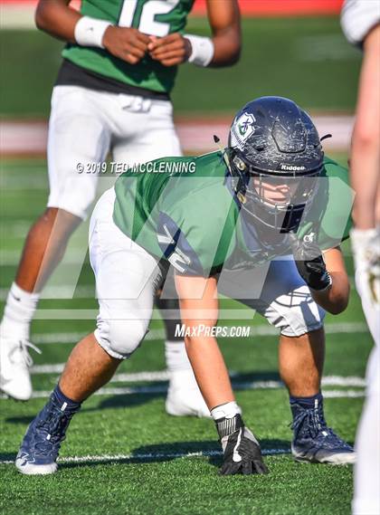 Thumbnail 3 in Pulaski Academy vs. Little Rock Christian Academy (AAA 5A State Final) photogallery.