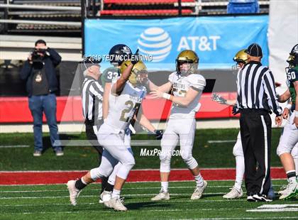 Thumbnail 1 in Pulaski Academy vs. Little Rock Christian Academy (AAA 5A State Final) photogallery.