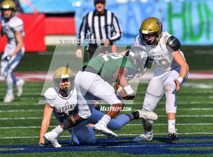 Thumbnail 3 in Pulaski Academy vs. Little Rock Christian Academy (AAA 5A State Final) photogallery.