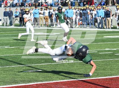 Thumbnail 1 in Pulaski Academy vs. Little Rock Christian Academy (AAA 5A State Final) photogallery.