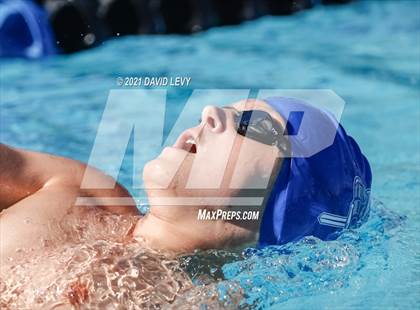 Thumbnail 2 in Husky Invitational photogallery.