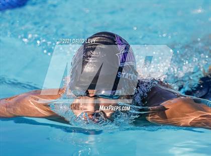 Thumbnail 1 in Husky Invitational photogallery.