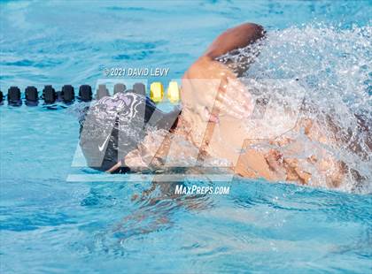 Thumbnail 2 in Husky Invitational photogallery.