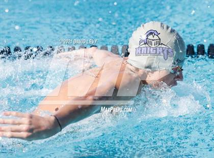Thumbnail 2 in Husky Invitational photogallery.