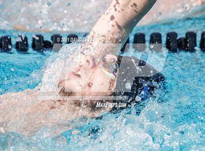 Thumbnail 1 in Husky Invitational photogallery.