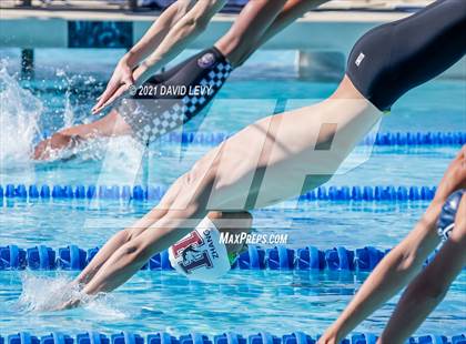 Thumbnail 1 in Husky Invitational photogallery.