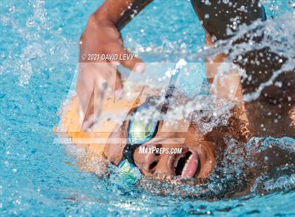 Thumbnail 3 in Husky Invitational photogallery.