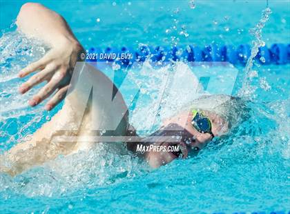 Thumbnail 2 in Husky Invitational photogallery.