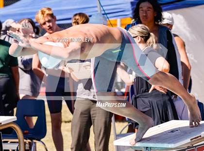 Thumbnail 2 in Husky Invitational photogallery.