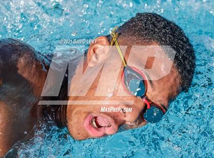 Thumbnail 3 in Husky Invitational photogallery.