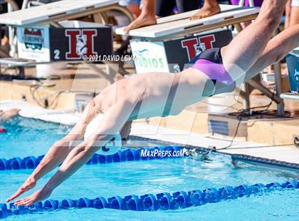 Thumbnail 3 in Husky Invitational photogallery.