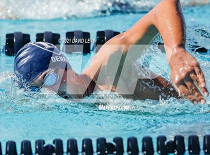 Thumbnail 3 in Husky Invitational photogallery.