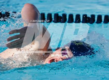 Thumbnail 2 in Husky Invitational photogallery.